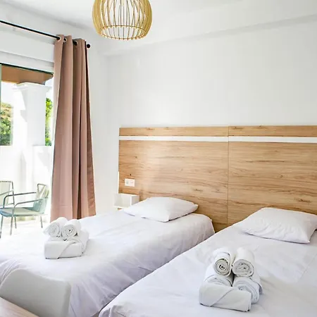 Coastal In Gated Community Close To Puerto Banus And Centro Plaza , Lr10 アパート マルベーリャ