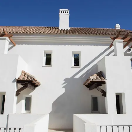 Coastal In Gated Community Close To Puerto Banus And Centro Plaza , Lr10 アパート *